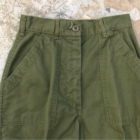 Vintage ‘Women’s Utility Slacks’ from Defense Personnel Support Center - Picture 2 of 6